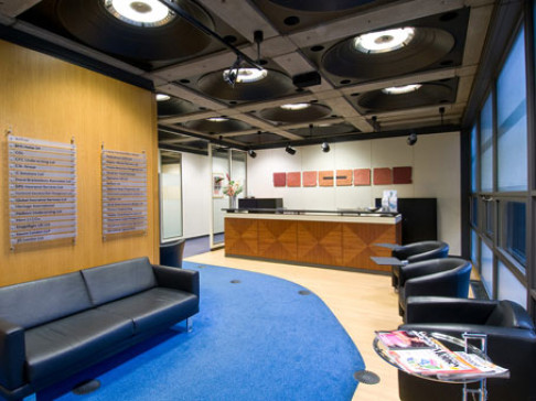 Office: Lloyd's Building, Gallery 4, London, EC3V 1LP