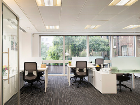 Office: Old Broad Street, Liverpool Street, London, EC2M 1RX