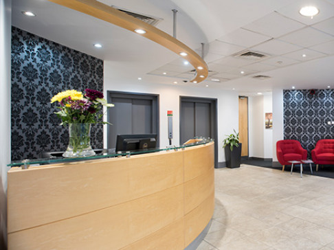 Office: London, Sheen Rd, 2 Sheen Rd, Richmond, TW9 1AE