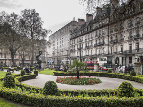 London, Victoria - Grosvenor Gardens