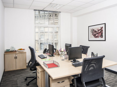 Office: Victoria - Grosvenor Gardens, 52 Grosvenor Gardens, London, SW1W 0AU