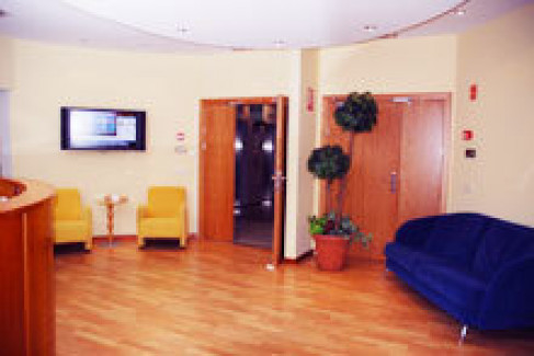 Office: Lopez de Hoyos, Madrid, 28002