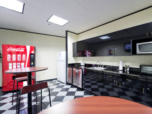 Office: Louisiana, Place St. Charles, 201 St. Charles Avenue, New Orleans, LA 70170