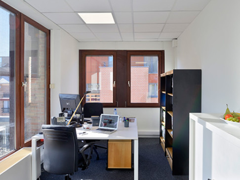 Office: Louvain-La-Neuve, City Centre, Place de L'universit, Ottignies Louvain-La-Neuve, 1348