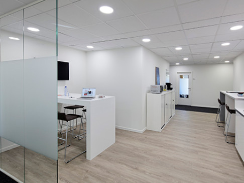 Office: Louvain-La-Neuve, City Centre, Place de L'universit, Ottignies Louvain-La-Neuve, 1348