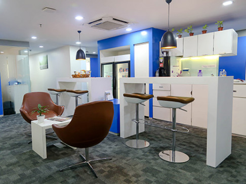 Office: Halwasiya Court, 4th Floor, Halwasiya Court, Lucknow, 226001