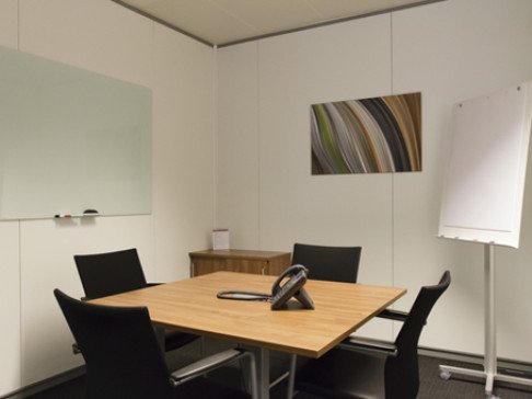 Office: Kirchberg City Centre - Eolis Square, Regus Kirchberg City Centre, Luxembourg, L-2540