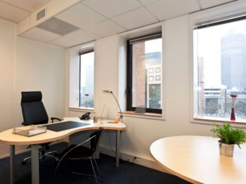 Office: Gare Part Dieu, 5, place Charles B, Lyon, 69428
