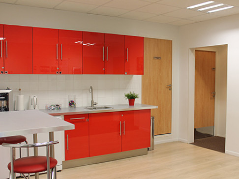 Office: Gare Part Dieu, 5, place Charles B, Lyon, 69428