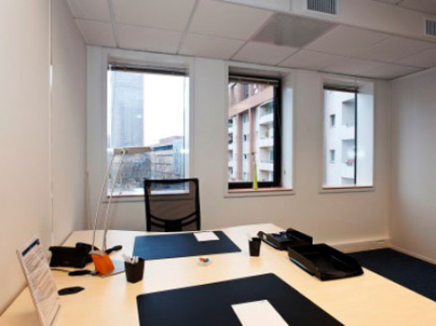 Office: Gare Part Dieu, 5, place Charles B, Lyon, 69428