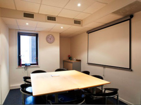 Office: Gare Part Dieu, 5, place Charles B, Lyon, 69428