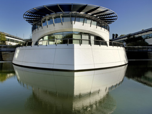 Office: Vaise Verrazzano, Campus Verrazzano, Lyon, 69009