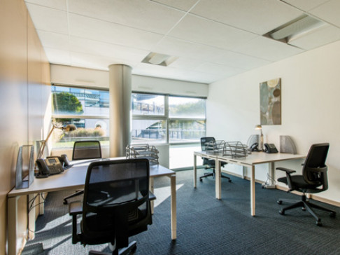 Office: Vaise Verrazzano, Campus Verrazzano, Lyon, 69009
