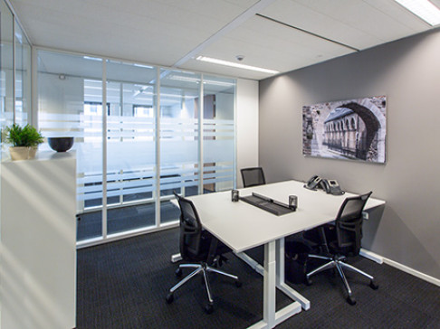 Office: Randwyck, Robert Schumandomein, Maastricht, 6229 ES