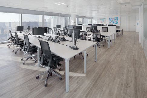 Office: Azca, Paseo De la Castellana, Madrid, 28046