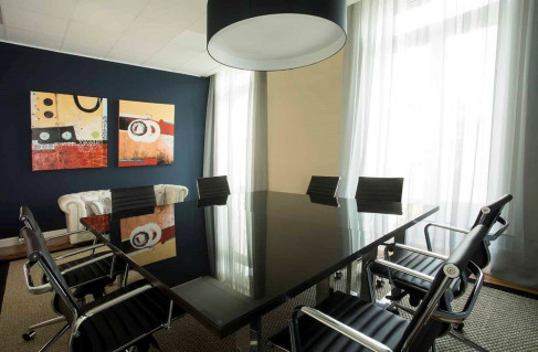 Office: Cibeles, Calle Alcala, Madrid, 28014