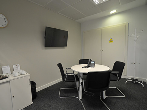 Office: Manoteras, Camino Fuente de la Mora, 9, Madrid, 28050