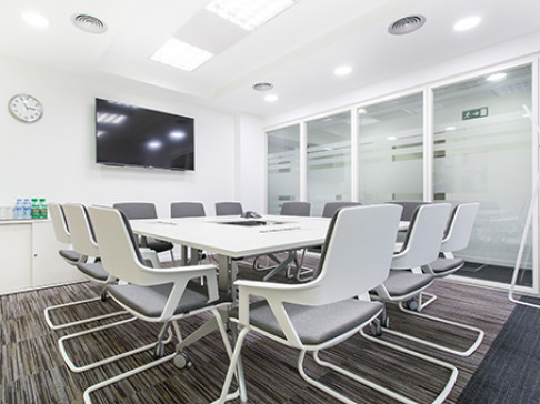 Office: Nuevos Ministerios, Orense 4, Madrid, 28020