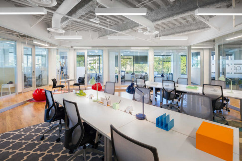 Office: Avenue Attine Mahaj Ryad Center, 5th floor, Rabat, 10100