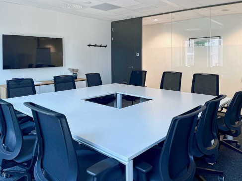 Office: Maldugunu street 4, Riga, LV-2167