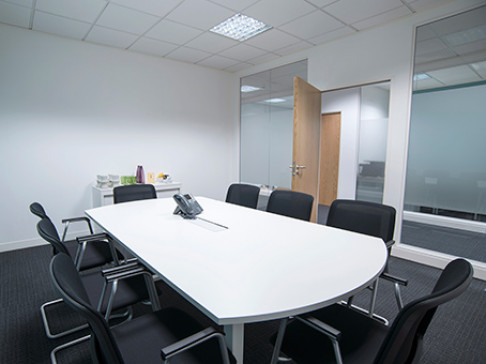 Office: Digital World Centre, Manchester, M50 3UB
