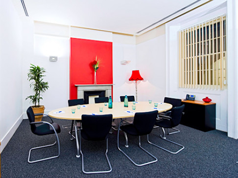 Office: King Street, Manchester, M2 4WQ