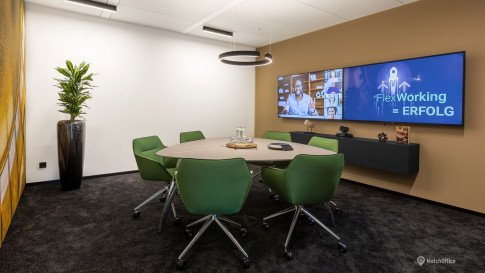 Office: Marienturm, Taunusanlage 9-10, Frankfurt am Main, 60329