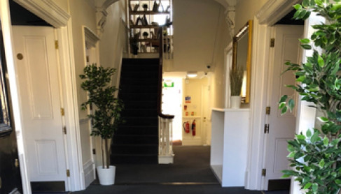 Office: Markham House, Wokingham RG40 1AH 