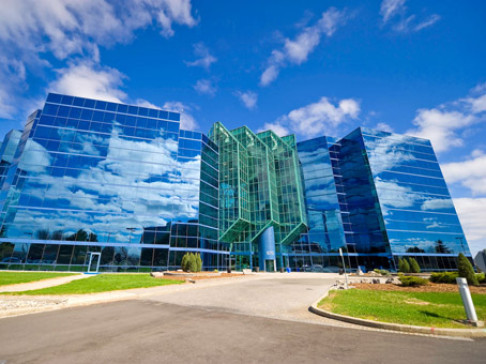 Office: Trillium Executive Centre, 675 Cochrane Drive, Markham, L3R 0B8