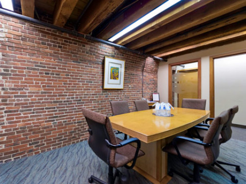 Office: Massachusetts, Faneuil Hall, 8 Faneuil Hall Marketplace, Boston, MA 2109