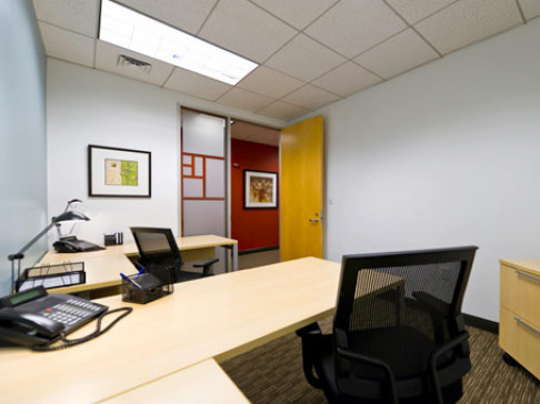 Office: Massachusetts, Independence Wharf, 470 Atlantic Avenue, Boston, MA 2210