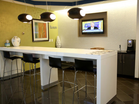 Office: Massachusetts, Alewife Station, 125 Park Drive, Cambridge, MA 2140