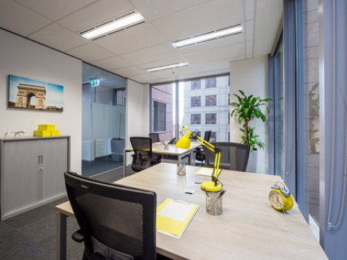 Office: Collins Street, Level 8, Melbourne, VIC 3000