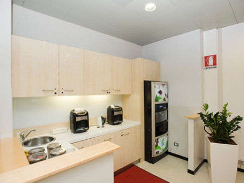 Office: Carrobbio, Via Santa Maria Valle 3, Milan, 20123