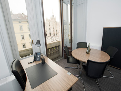 Office: Duomo, Piazza Duomo, Milan, 20123
