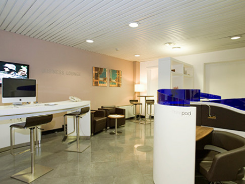 Office: Montenapoleone, Via Monte di Pieta' 21, Milan, 20121