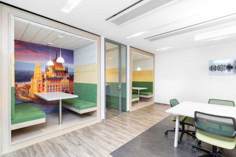 Office: Soroks&aacute;ri &uacute;t 44, A &eacute;p&uuml;let, Budapest, 1095