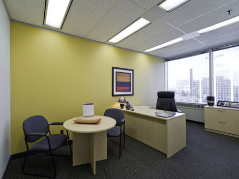 Office: Robert Speck, 2 Robert Speck Parkway, Mississauga, L4Z 1H8