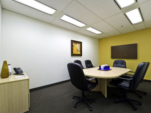 Office: Robert Speck, 2 Robert Speck Parkway, Mississauga, L4Z 1H8