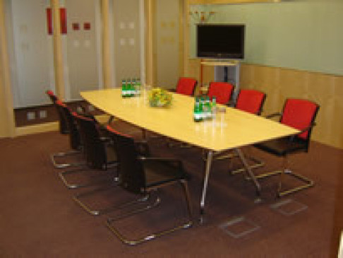 Office: Mokotow, Warsaw, 02-697