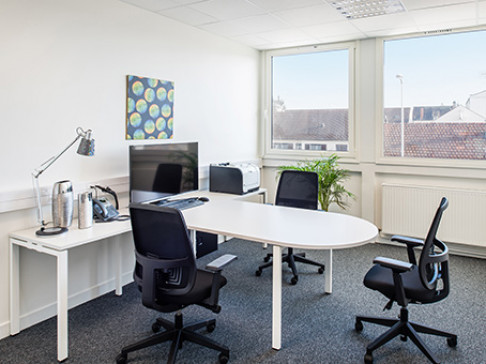 Office: 5 rue du Ch, Montereau-Fault-Yonne, 77130