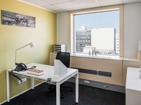 Office: Arc-en-ciel, 17 rue de la Vanne, Montrouge, 92120