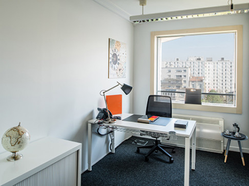 Office: Arc-en-ciel, 17 rue de la Vanne, Montrouge, 92120