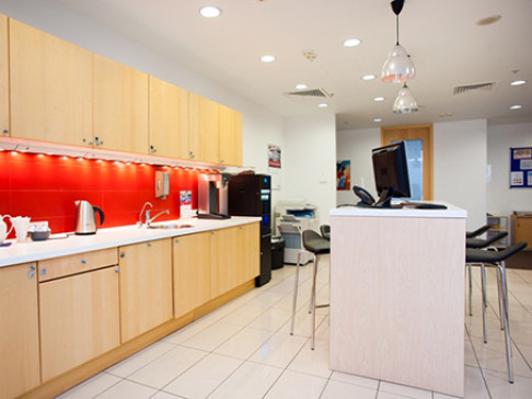 Office: Moscow Citydel, 9 Zemlyanoy Val, Moscow, 105064