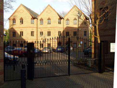 Office: Mulgrave Chambers - leased space, Sutton, SM2