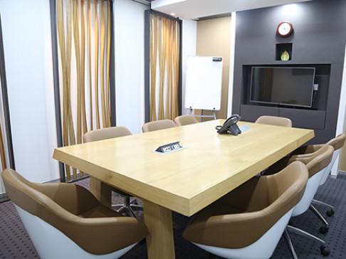 Office: Worli, Block A, Level 1, Shiv Sagar Estate, Mumbai, 400018