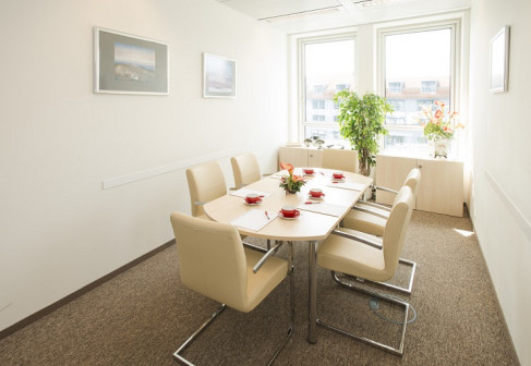 Office: Landshuter Allee, Munich, 80637