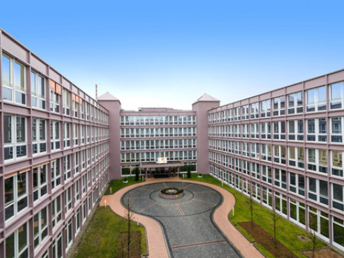 Office: Neue Messe Riem, Kronstadter Str, Munich, 81677