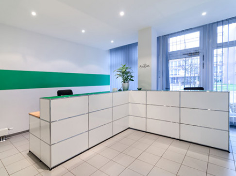 Office: Neue Messe Riem, Kronstadter Str, Munich, 81677