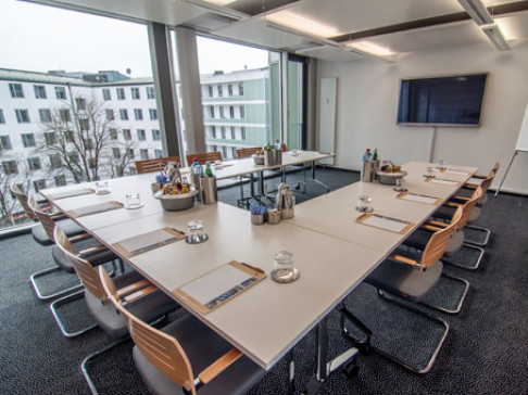 Office: Stachus, Josephspitalstra, Munich, 80331